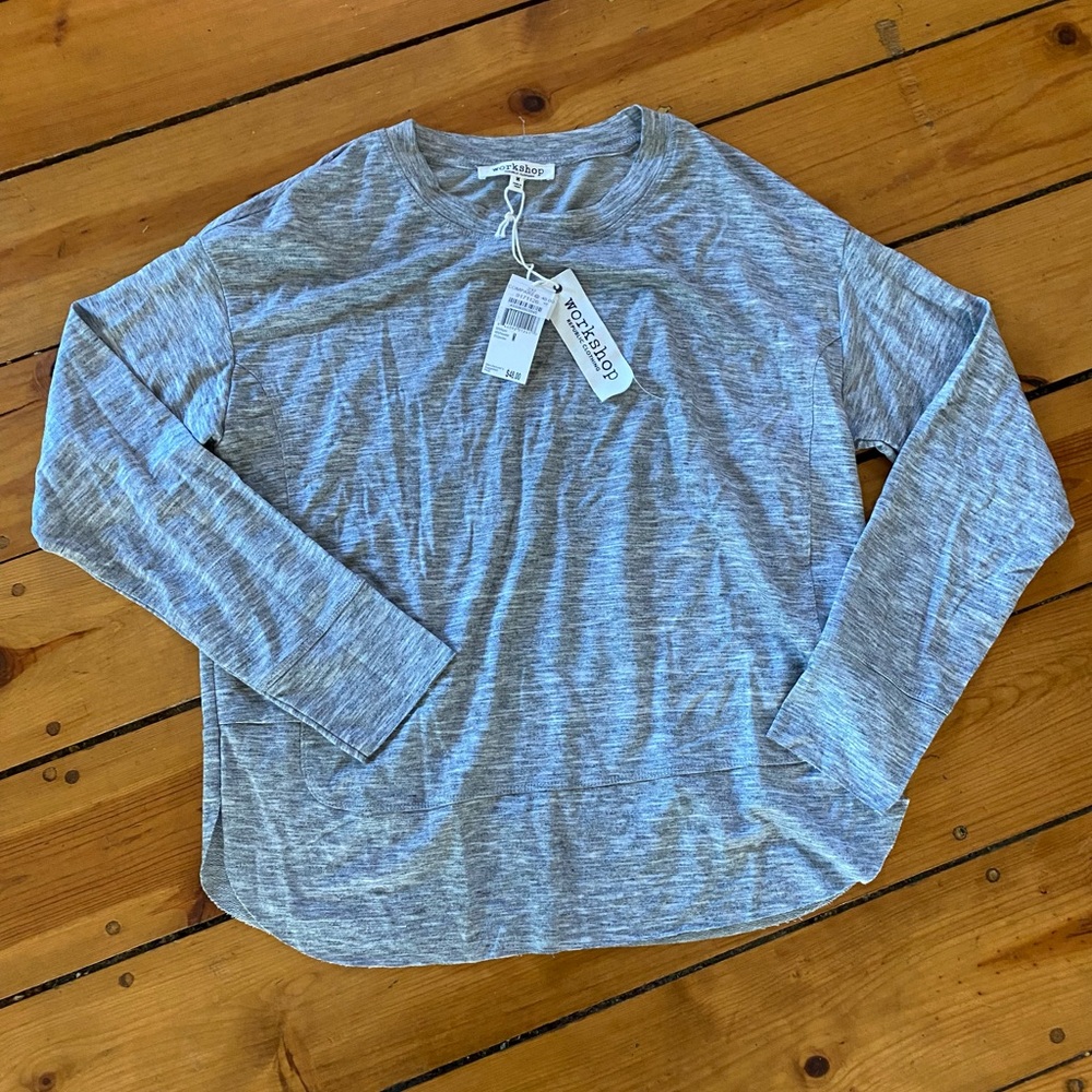 Workshop Republic Clothing long sleeve gray size medium tee NWT